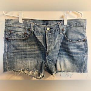 Levi’s 501 denim shorts